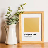 Tonos de Pan Media Noche Art Print