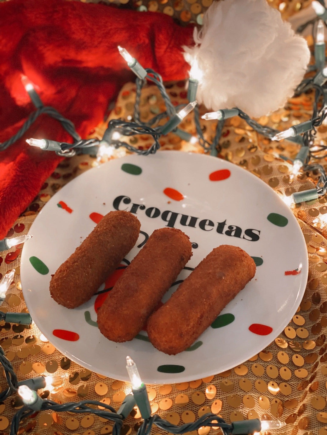 Croquetas for Santa Dish Christmas Decor Decoración navideña